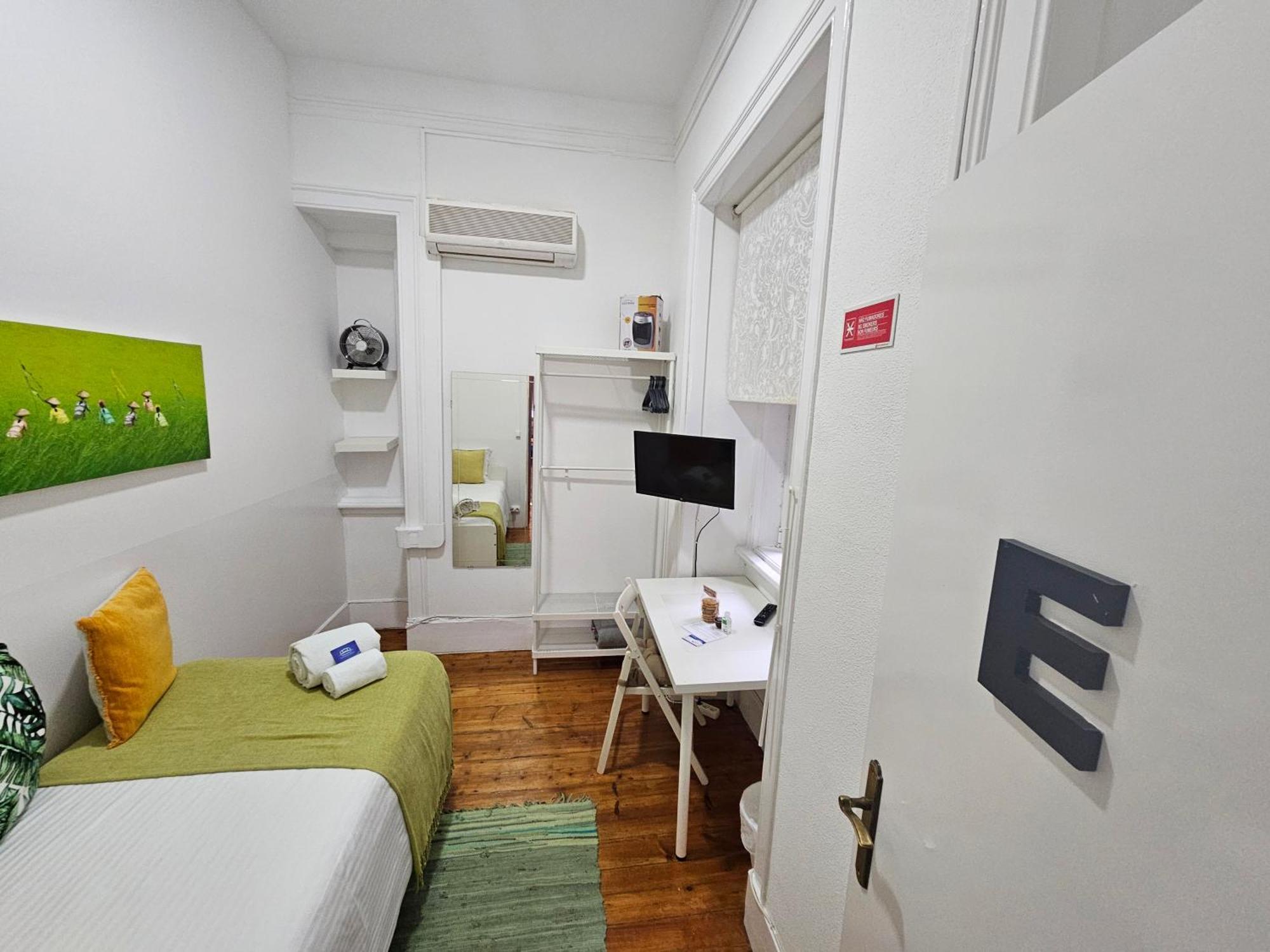 Almirante Guesthouse Lisboa Rom bilde