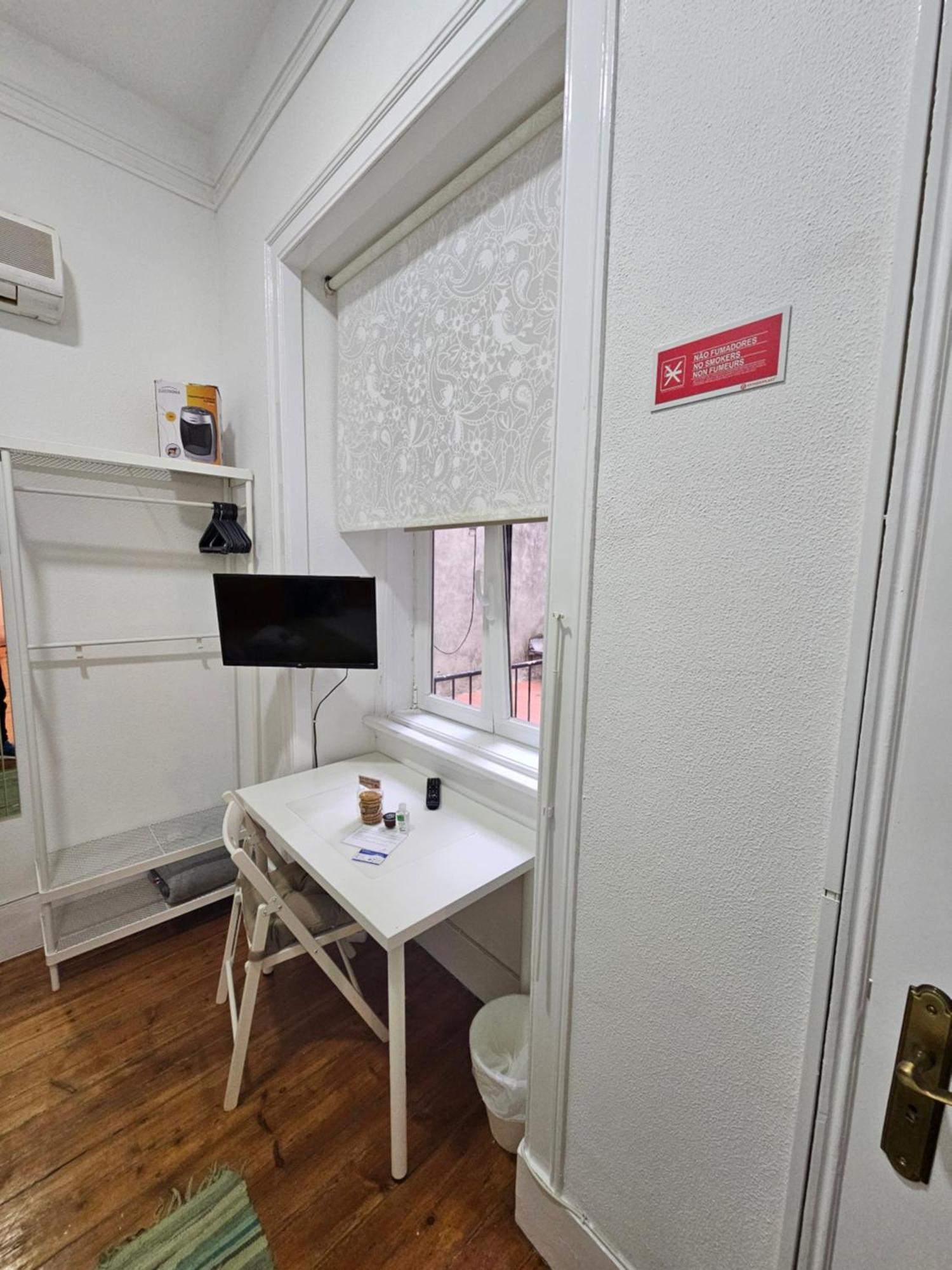 Almirante Guesthouse Lisboa Rom bilde